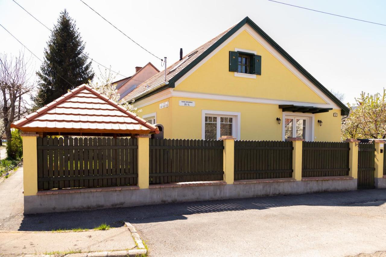 Vanilia Apartman Eger Exterior photo