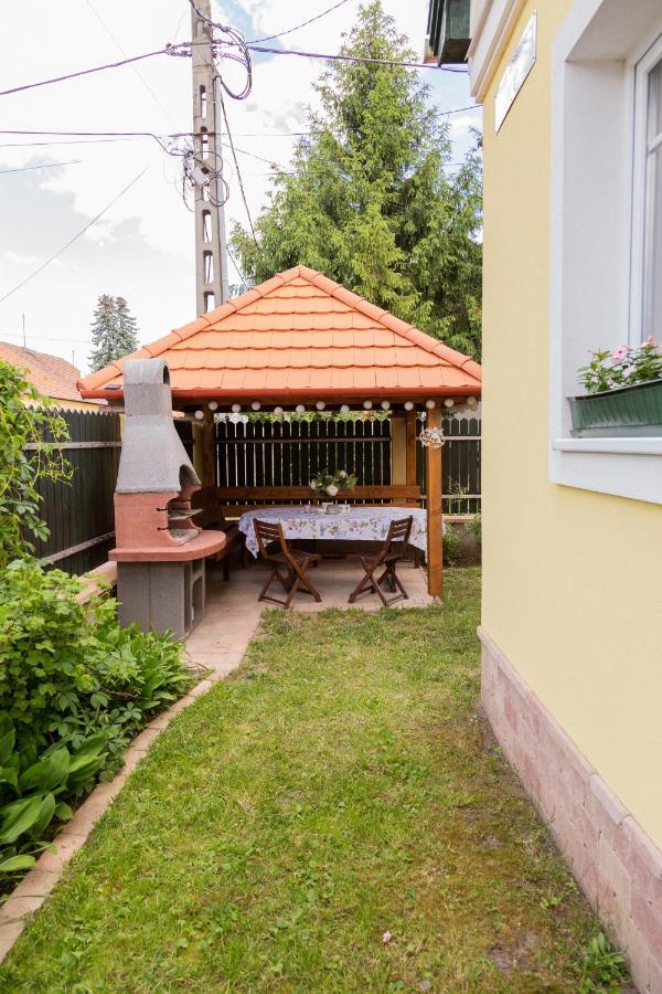 Vanilia Apartman Eger Exterior photo